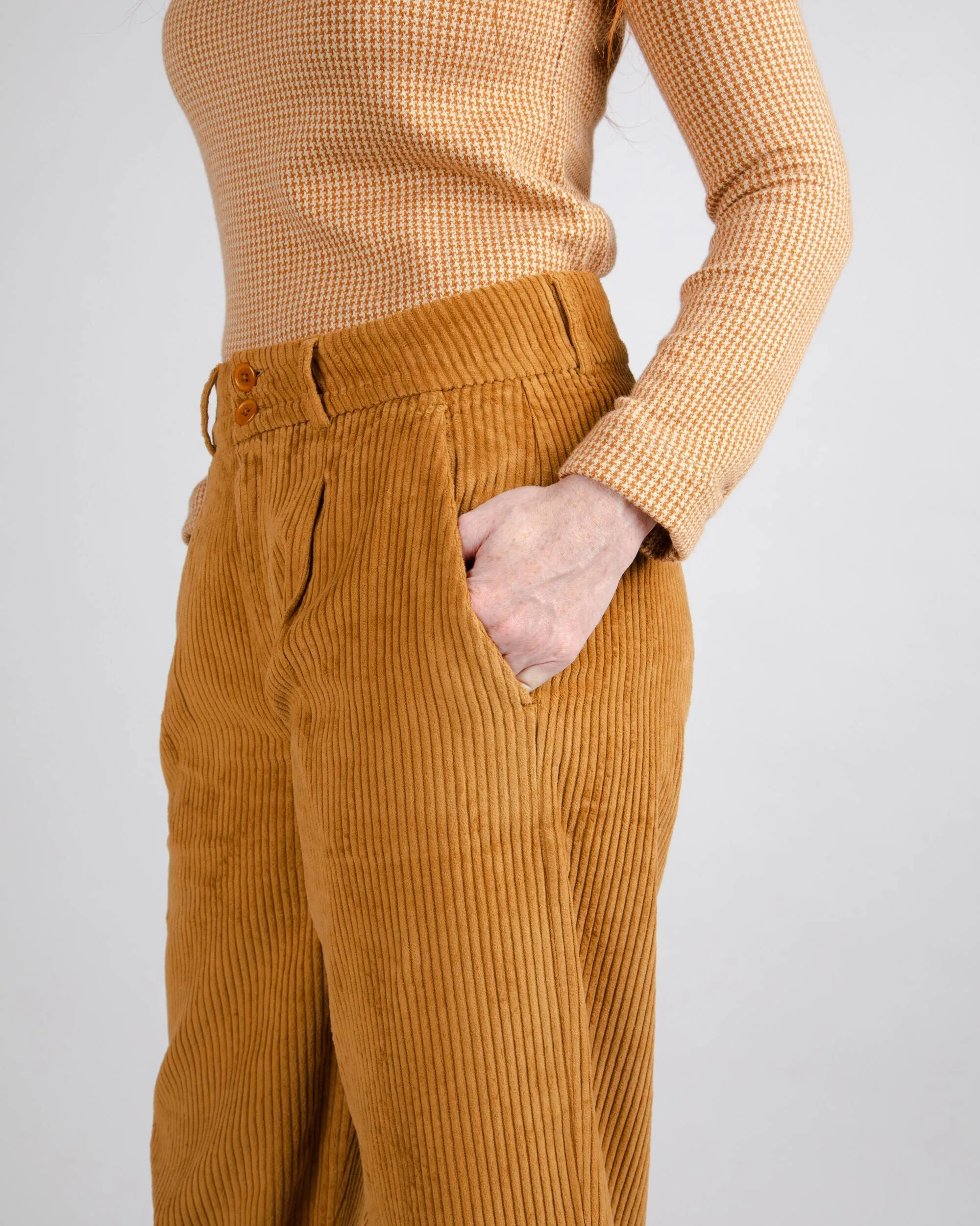 CORDUROY PLEATED PANT - CAMEL