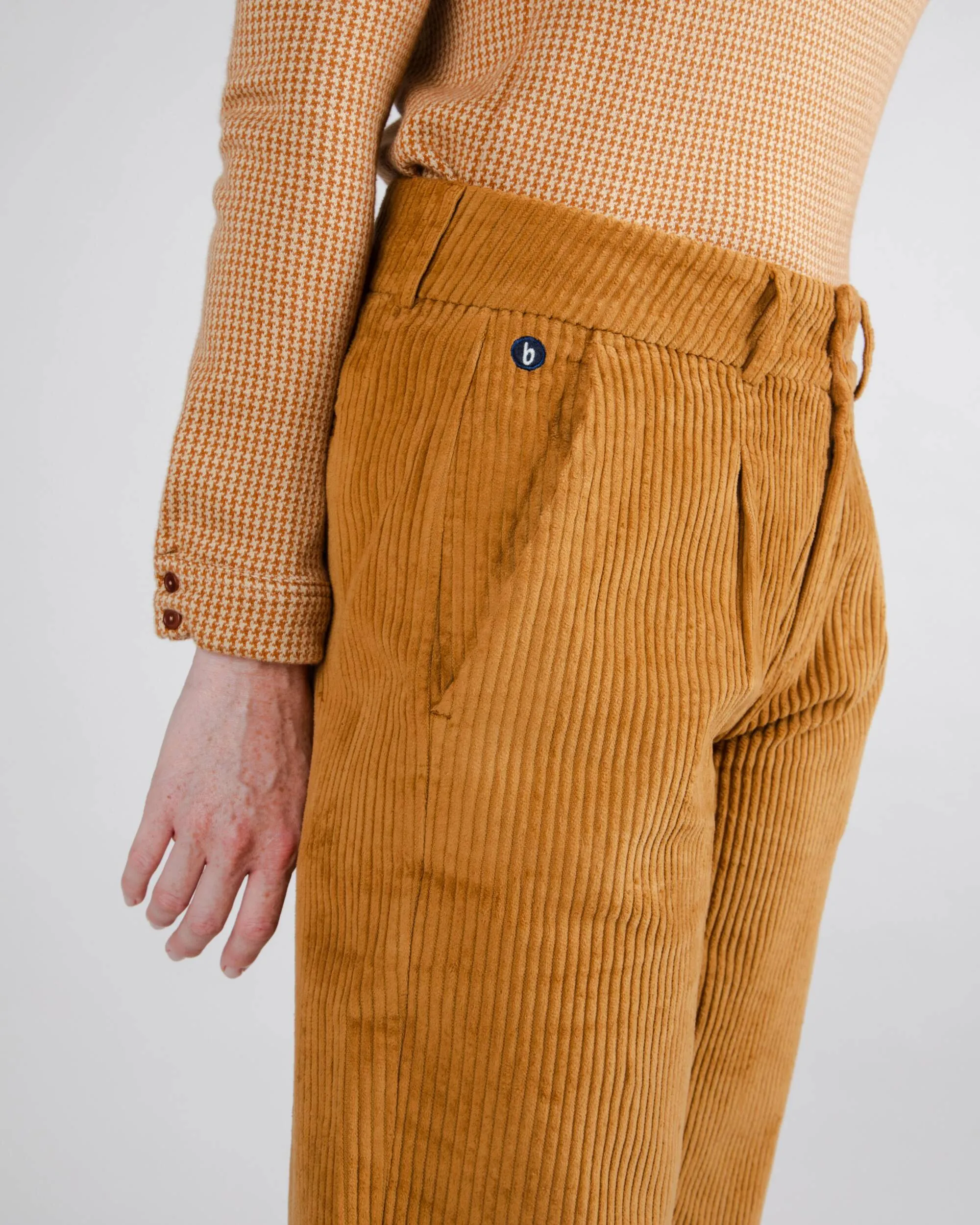 CORDUROY PLEATED PANT - CAMEL
