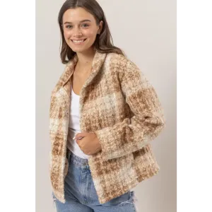 Elevate Your Wardrobe with Luxurious Plaid Collared Boucle Jacket
