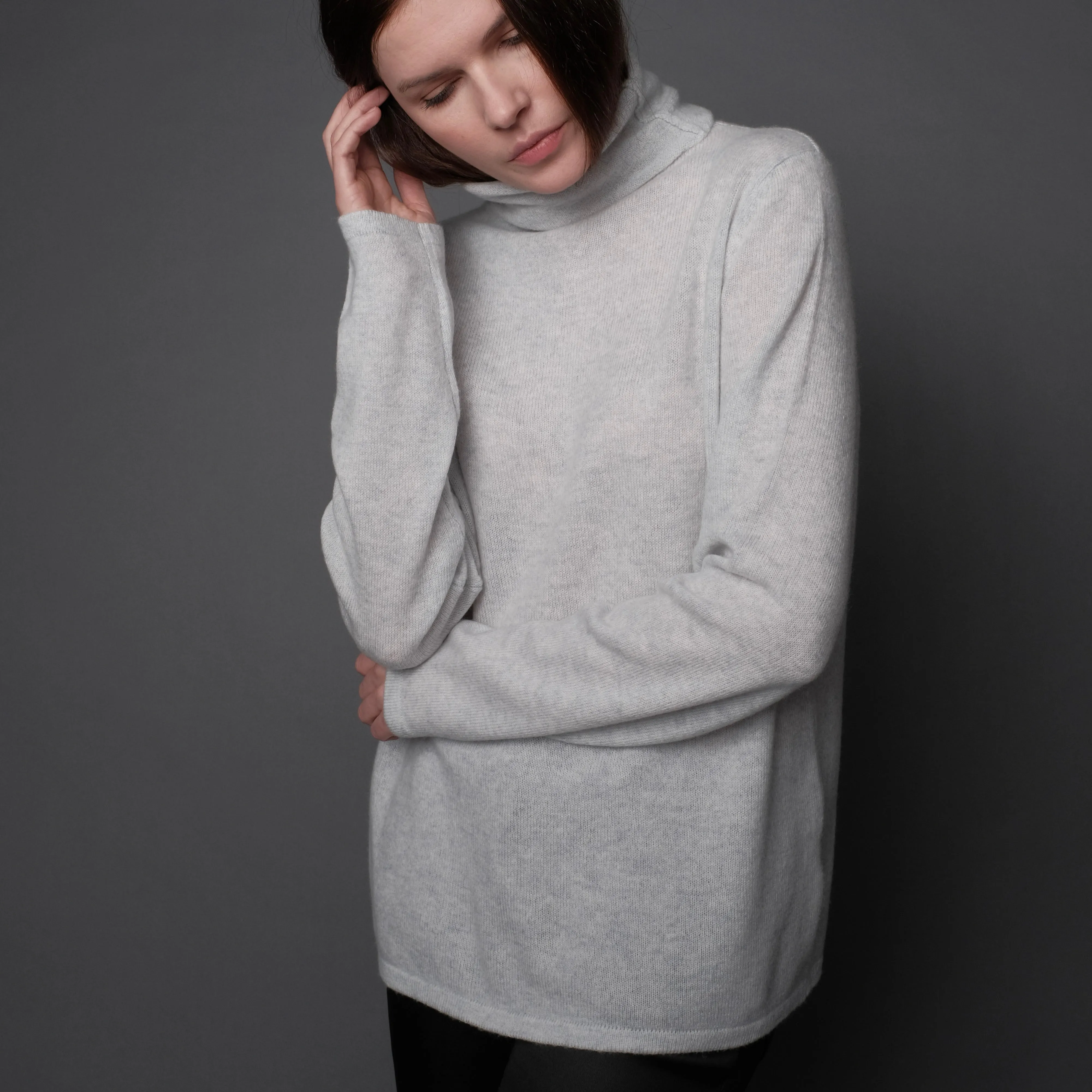 Flodden Cashmere Roll Neck - Beetroot