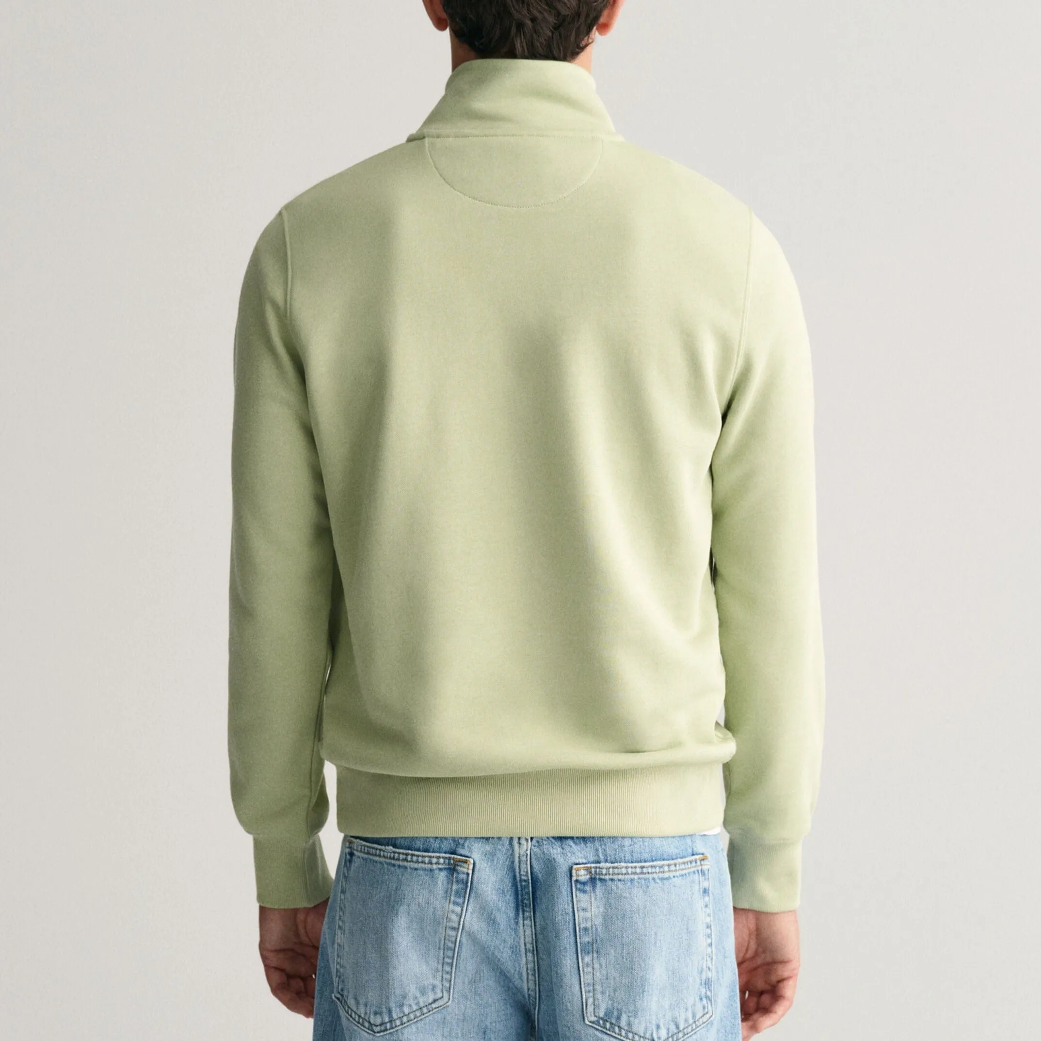 Gant Shield Half-Zip Sweatshirt in Milky Matcha