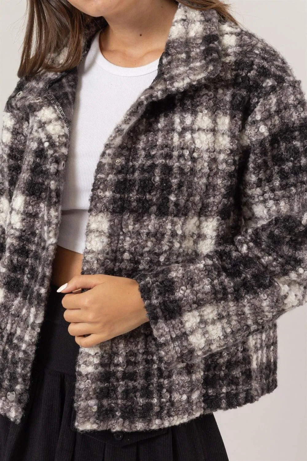 HYFVE Plaid Jacket Collared Neck Boucle with Pockets Long Sleeve