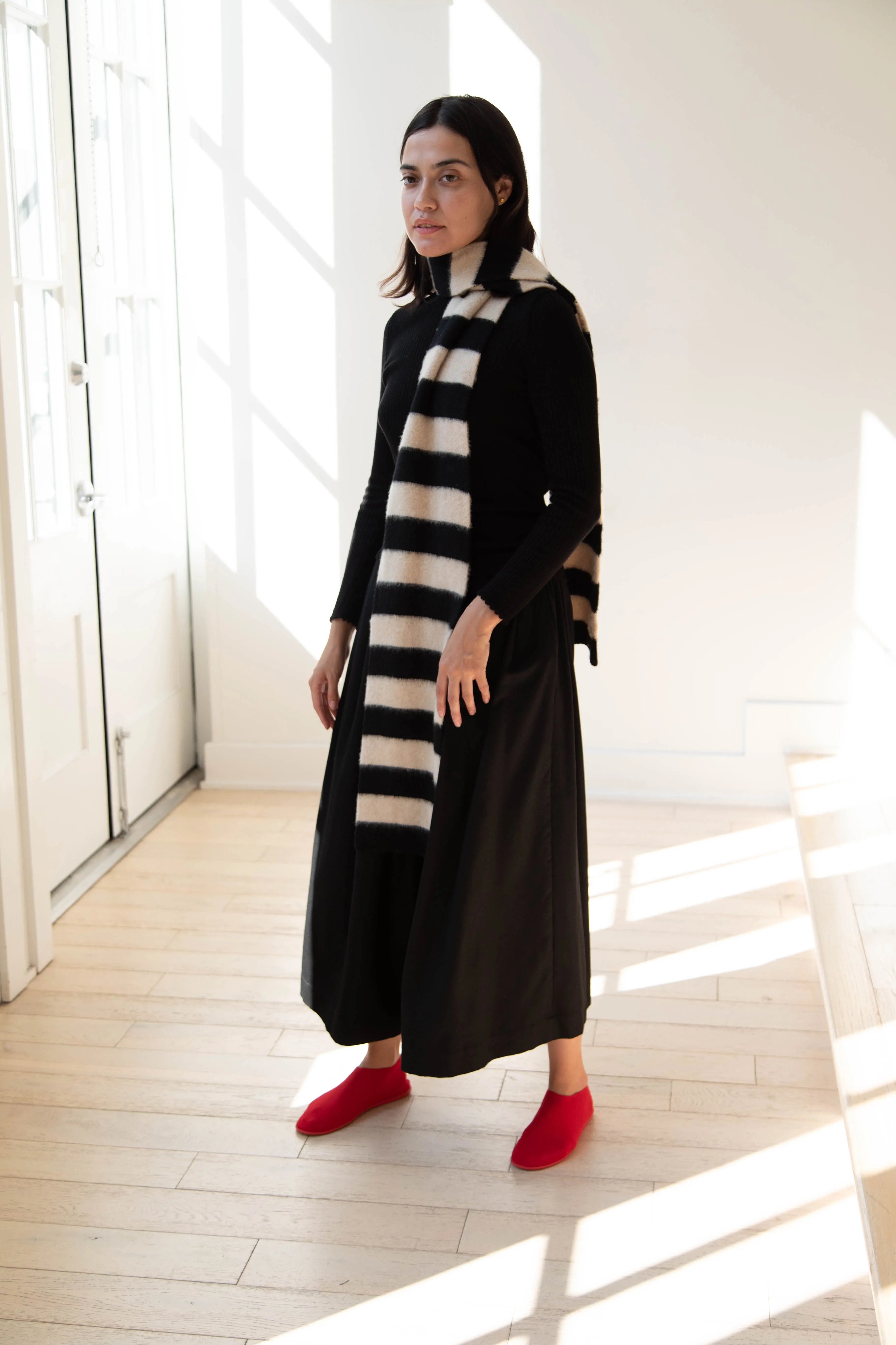 Jo Gordon | Brushed Stripe Scarf in Black & Oatmeal