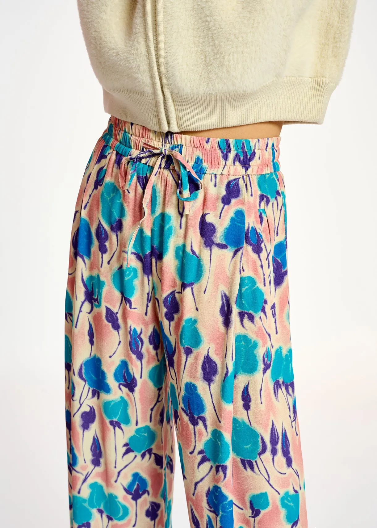 Light pink, blue and purple floral print wide-leg pants