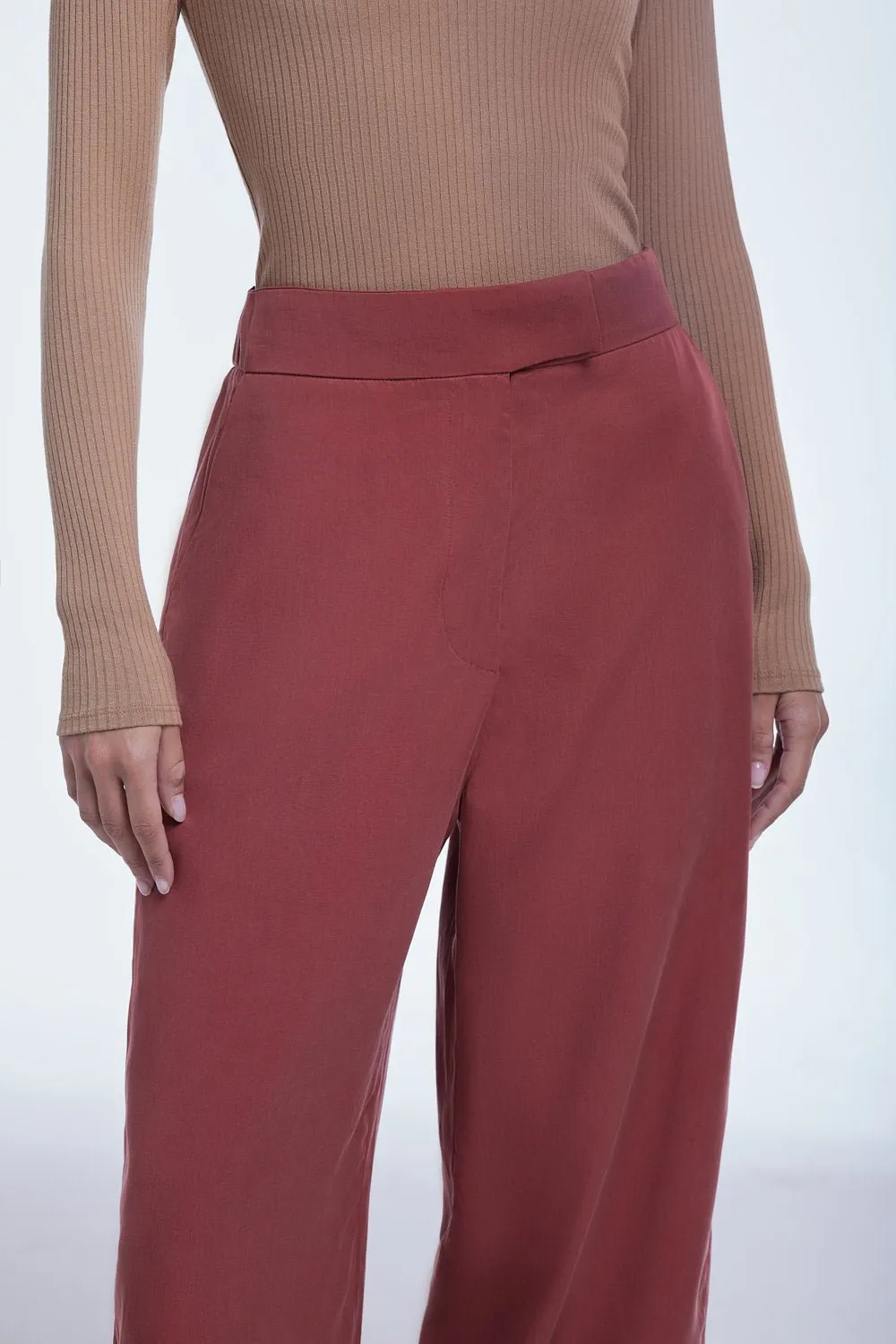 Relaxed Wide Leg Cropped Pants