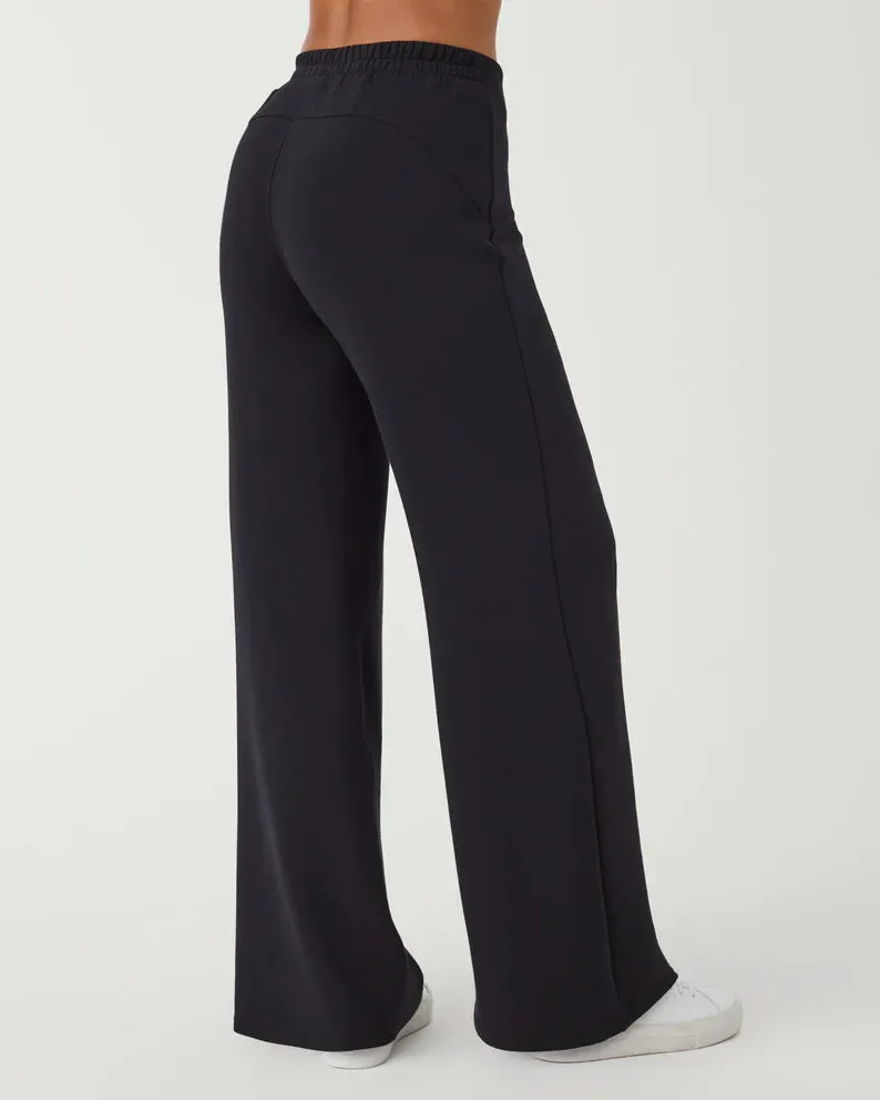 Spanx AirEssentials Wide Leg Pant In Black
