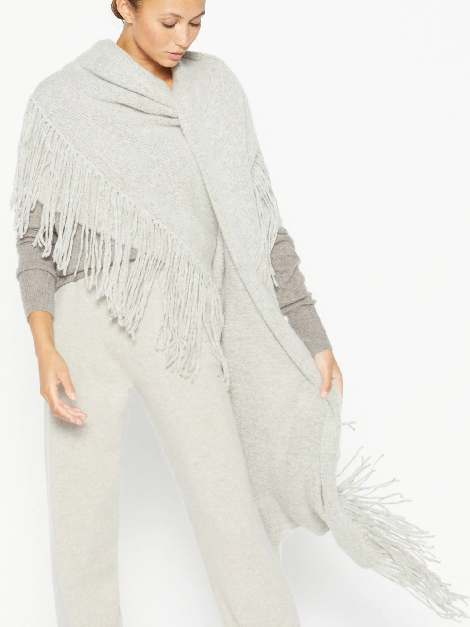 The Thela Fringe Wrap